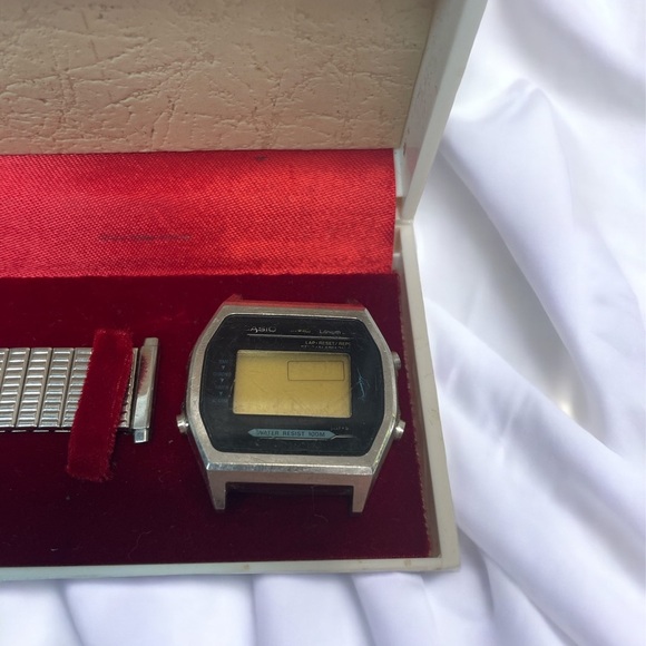 Casio Watches Lot of 5 Watches - Picture 3 of 4